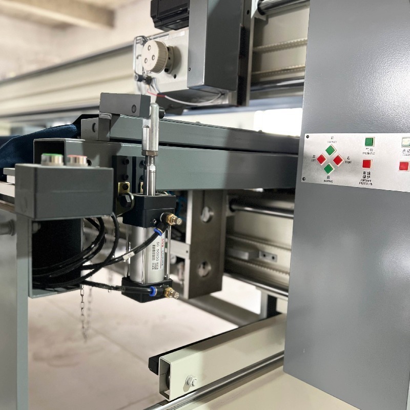 Geavanceerde naaimachine voor  - Home Textile Industry recensie en prijs